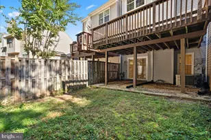 8316 Linden Oaks Ct, Lorton, VA 22079 - Photo 29