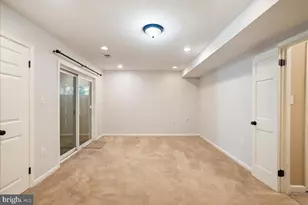 8316 Linden Oaks Ct, Lorton, VA 22079 - Photo 25