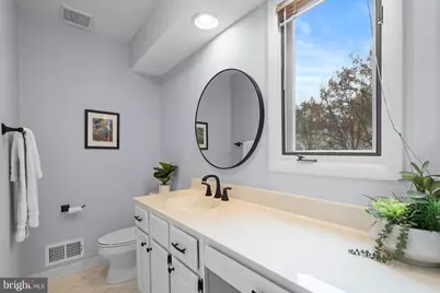 1281 Wedgewood Manor Way, Reston, VA 20194 - Photo 41