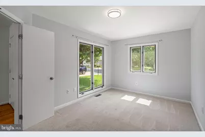 1281 Wedgewood Manor Way, Reston, VA 20194 - Photo 7