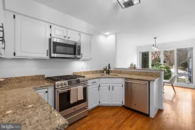 1281 Wedgewood Manor Way, Reston, VA 20194 - Photo 21