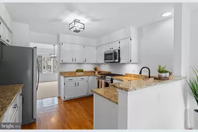 1281 Wedgewood Manor Way, Reston, VA 20194 - Photo 23