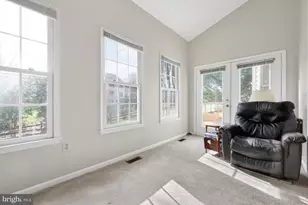 6224 Point Ct, Centreville, VA 20120 - Photo 13