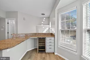 14024 Winding Ridge Ln, Centreville, VA 20121 - Photo 13