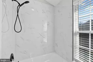 14024 Winding Ridge Ln, Centreville, VA 20121 - Photo 21