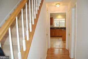 2413 Belle Haven Meadows Ct, Alexandria, VA 22306 - Photo 15