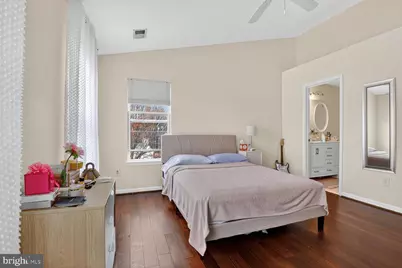 8866 Ashgrove House Lane #201, Vienna, VA 22182 - Photo 9