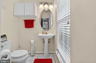 8866 Ashgrove House Ln, Vienna, VA 22182 - Photo 15