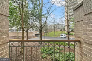 5563 Seminary Rd, Falls Church, VA 22041 - Photo 25