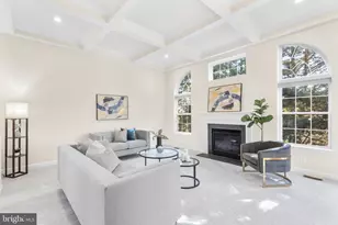 4509 Rhett Ln, Fairfax, VA 22030 - Photo 3