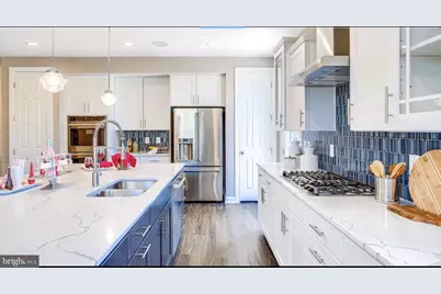 13921 Vernon Street, Chantilly, VA 20151 - Photo 5