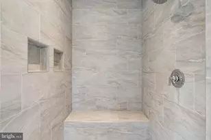 8633 Fort Hunt Rd, Alexandria, VA 22308 - Photo 37