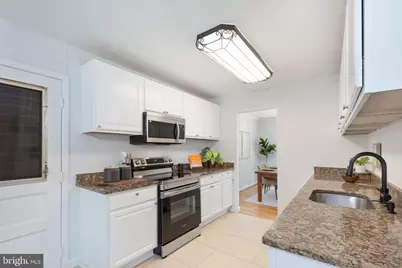 6410 Wyngate Drive, Springfield, VA 22152 - Photo 13