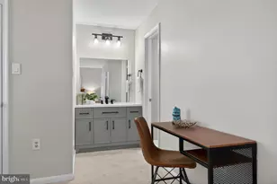 5635 Sutherland Ct, Burke, VA 22015 - Photo 25