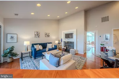 11168 Beaver Trail Court, Reston, VA 20191 - Photo 9