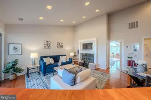 11168 Beaver Trail Ct, Reston, VA 20191 - Photo 9