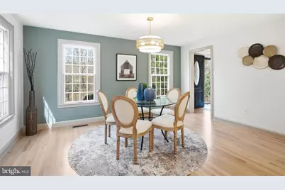 11711 Lakewood Lane, Fairfax Station, VA 22039 - Photo 5