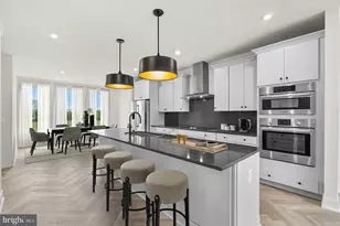 13916 Aviation Pl, Herndon, VA 20171 - Photo 1