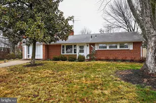 5219 Montgomery St, Springfield, VA 22151 - Photo 1