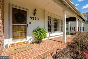 8320 Briar Creek Dr, Annandale, VA 22003 - Photo 5