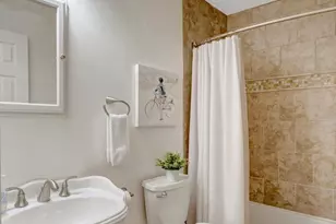 8320 Briar Creek Dr, Annandale, VA 22003 - Photo 35