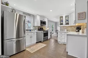 12709 Bradwell Rd, Herndon, VA 20171 - Photo 13