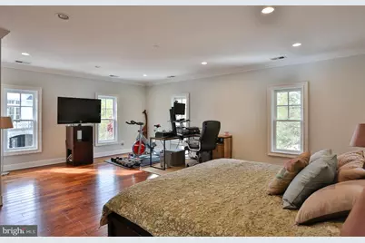 6329 Linway Terrace, McLean, VA 22101 - Photo 57