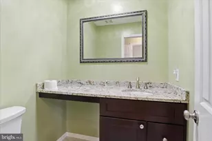 4305 Woodward Ct, Chantilly, VA 20151 - Photo 7