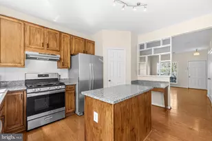 2428 Corn Crib Ct, Herndon, VA 20171 - Photo 5