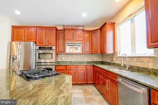 5861 Governors Hill Dr, Alexandria, VA 22310 - Photo 9