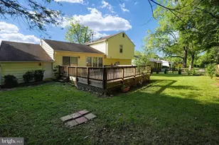 8702 Arley Dr, Springfield, VA 22153 - Photo 43