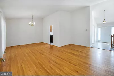 8702 Arley Drive, Springfield, VA 22153 - Photo 15