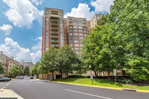 11776 Stratford House Pl, Reston, VA 20190 - Photo 3