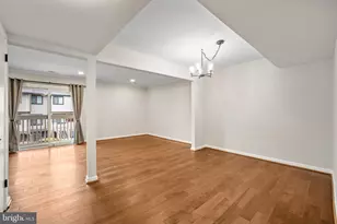 2704 Glengyle Dr, Vienna, VA 22181 - Photo 15