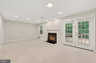 11792 Great Owl Cir, Reston, VA 20194 - Photo 29