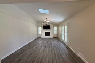 3501 Majestic Pine Ln, Fairfax, VA 22033 - Photo 15