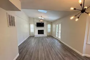 3501 Majestic Pine Ln, Fairfax, VA 22033 - Photo 15