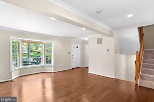 12541 Alder Woods Dr, Fairfax, VA 22033 - Photo 9