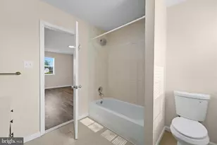 13511 Chevy Chase Ct, Chantilly, VA 20151 - Photo 23