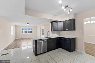 13511 Chevy Chase Ct, Chantilly, VA 20151 - Photo 7