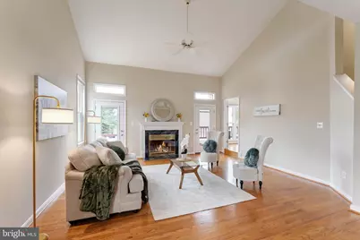 7506 Silver Maple Lane, Falls Church, VA 22042 - Photo 9