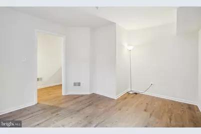 8856 Mansion View Court, Vienna, VA 22182 - Photo 5