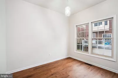 8856 Mansion View Court, Vienna, VA 22182 - Photo 7