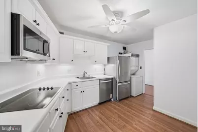 8370 Greensboro Drive #614, McLean, VA 22102 - Photo 13