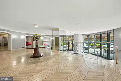 8370 Greensboro Drive #614, McLean, VA 22102 - Photo 37