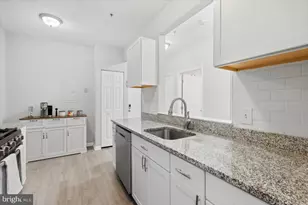 6534 Grange Ln, Alexandria, VA 22315 - Photo 7