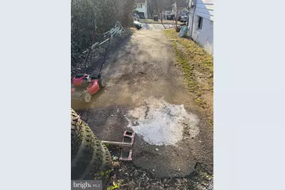 3845 Pinewood Terrace, Falls Church, VA 22041 - Photo 29