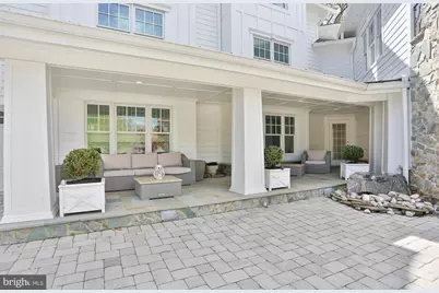 6329 Linway Terrace, McLean, VA 22101 - Photo 5