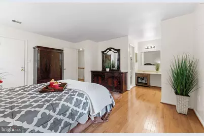 5765 Heritage Hill Drive, Alexandria, VA 22310 - Photo 15