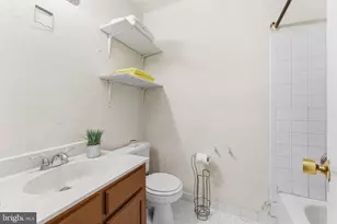 5765 Heritage Hill Dr, Alexandria, VA 22310 - Photo 23